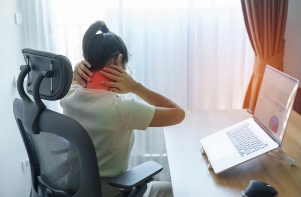 poor posture effects on neck pain